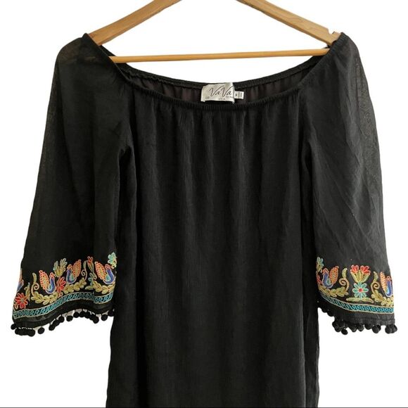 Vava by Joy Han Off Shoulder
Dress Embroidered Ruffle Sleeve Black Sz M - Picture 7 of 14